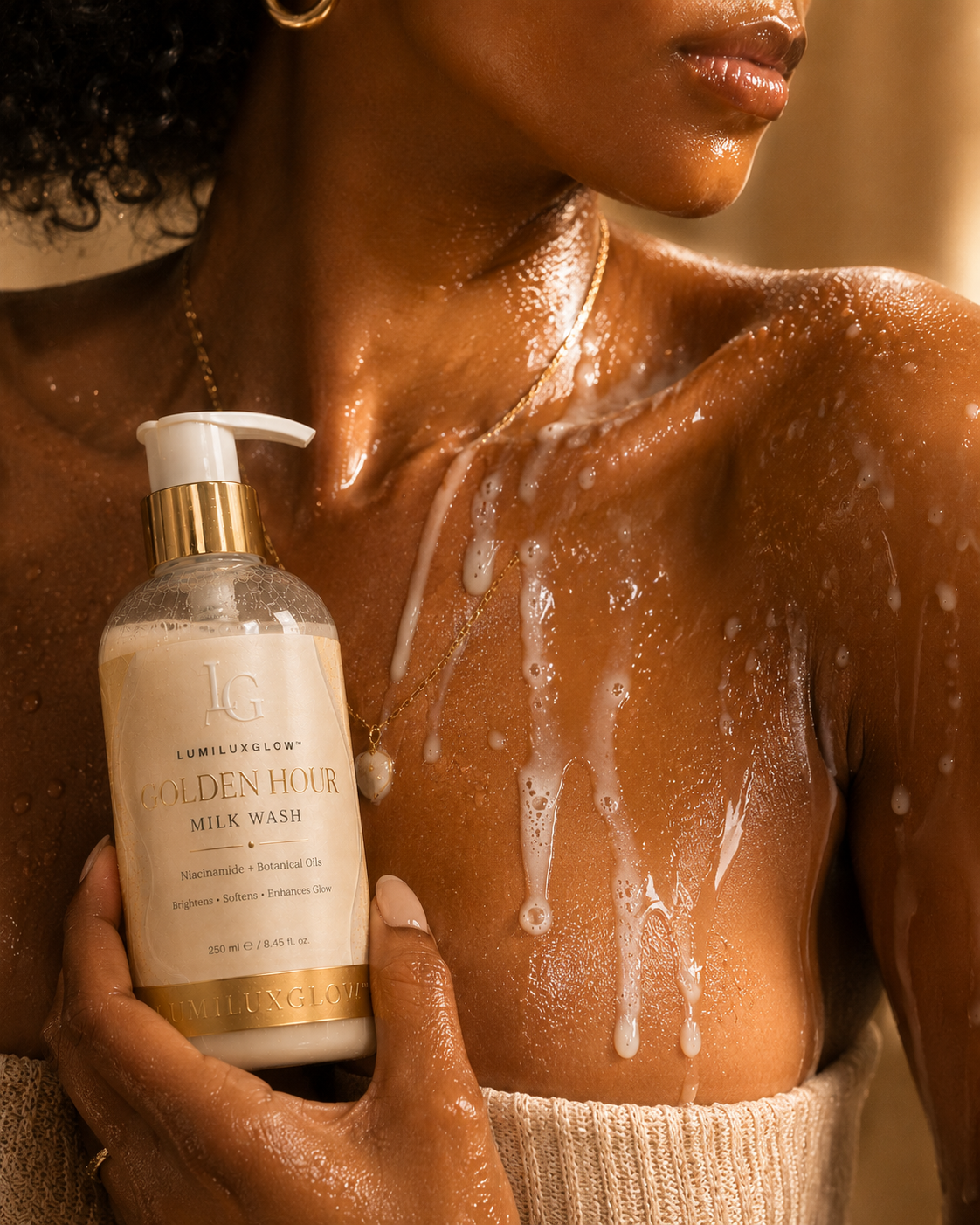 GOLDEN HOUR Milk Wash Niacinamide + Botanical Oils