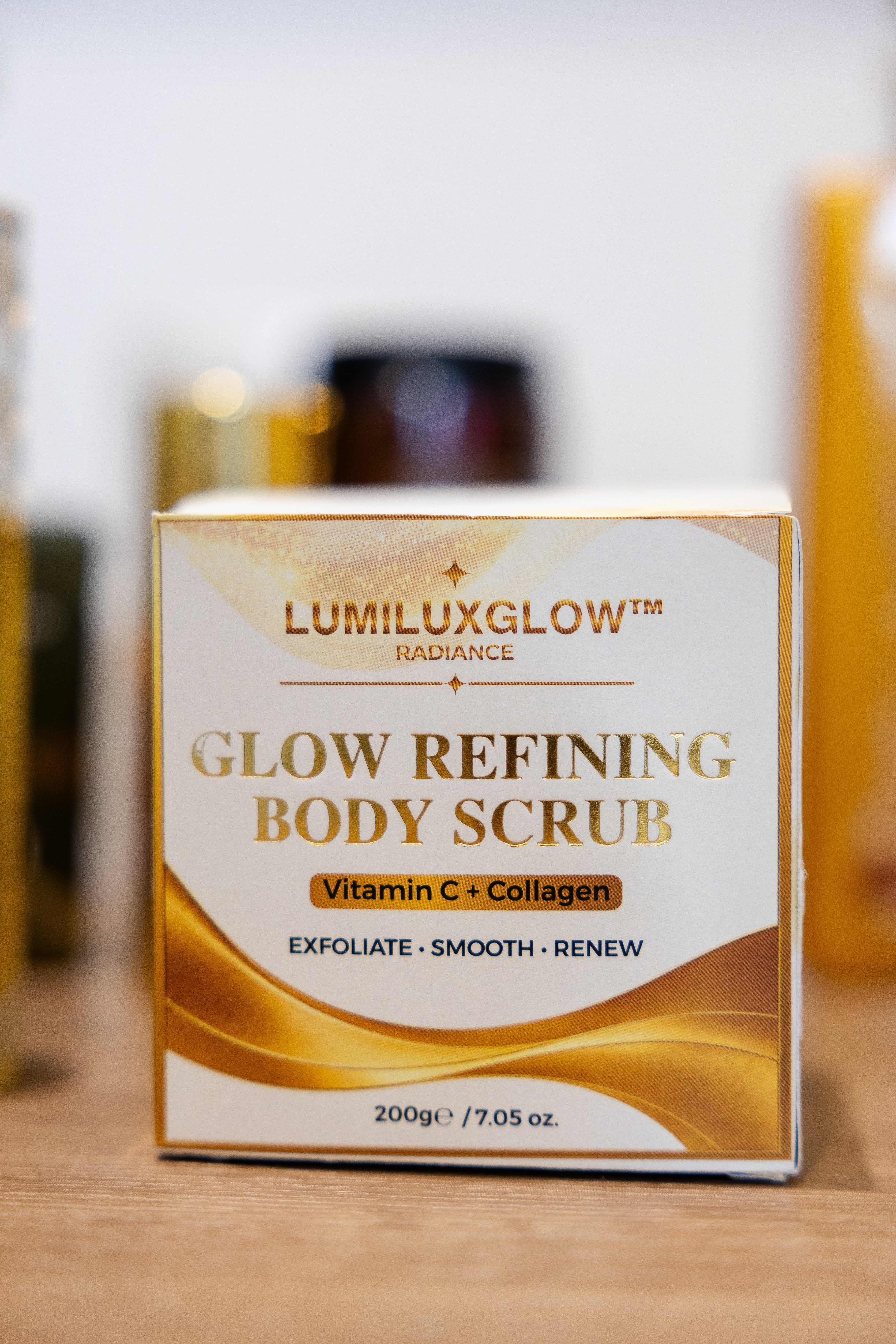 GLOW REFINING BODY SCRUB