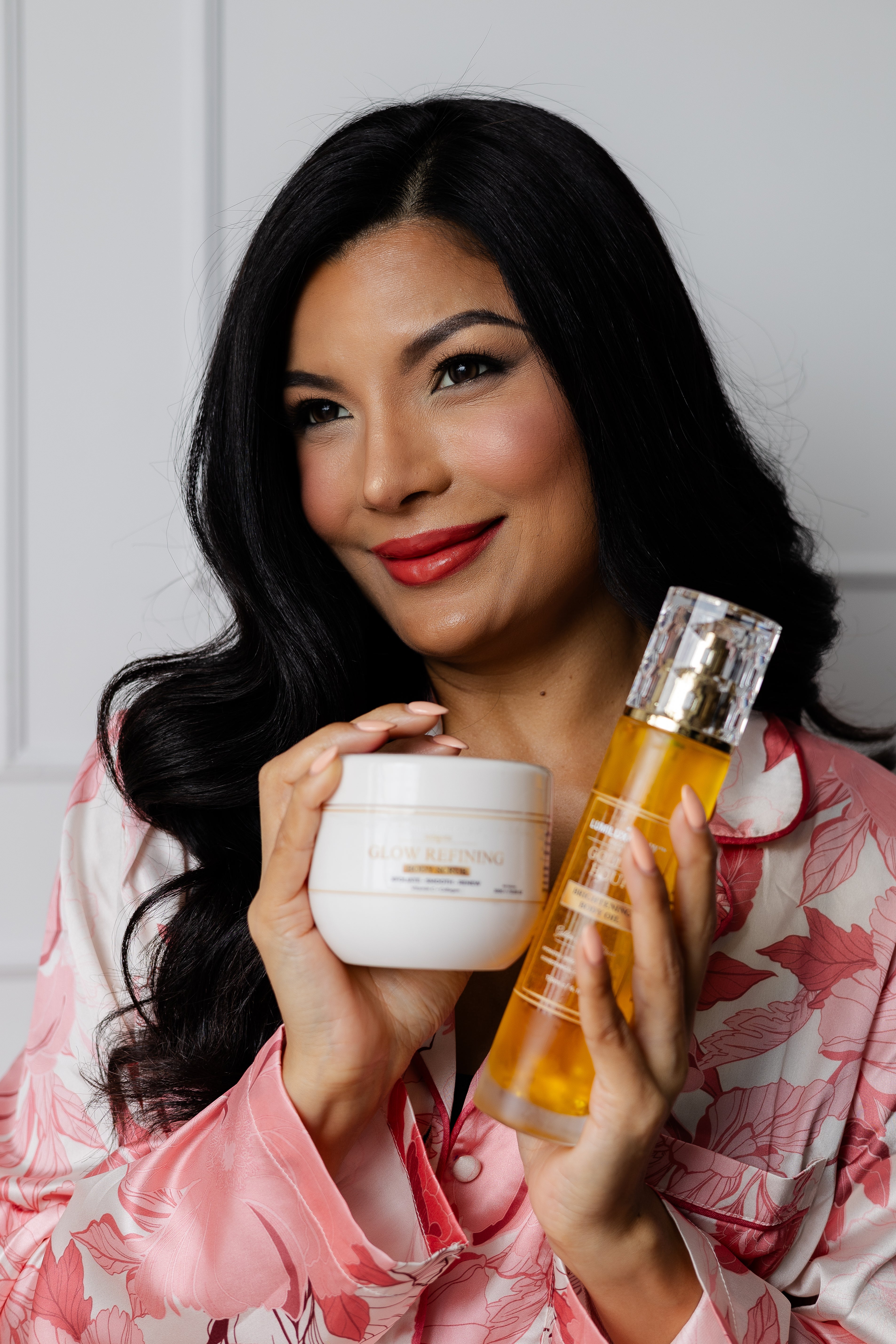 GLOW REFINING BODY SCRUB