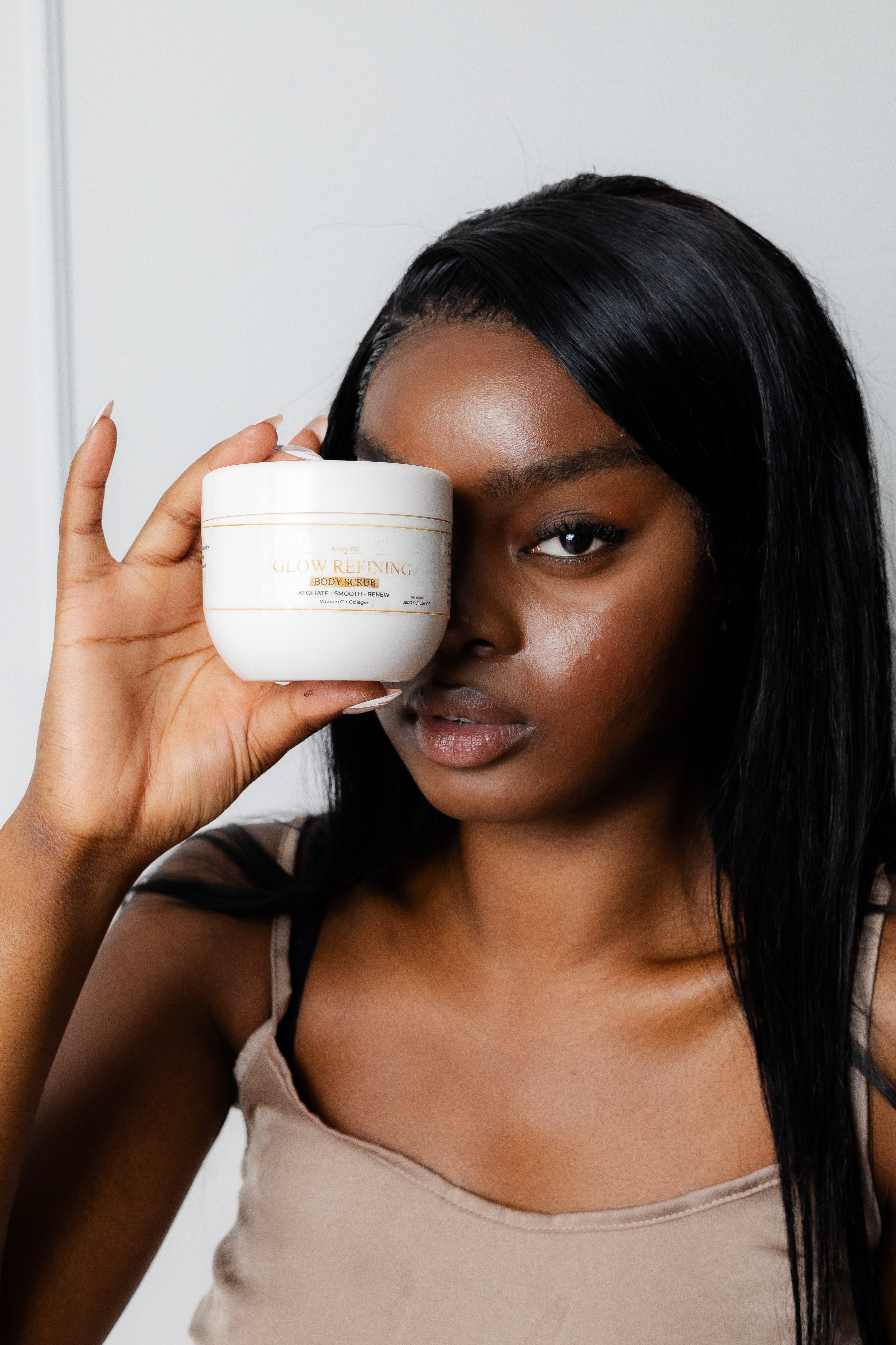 GLOW REFINING BODY SCRUB