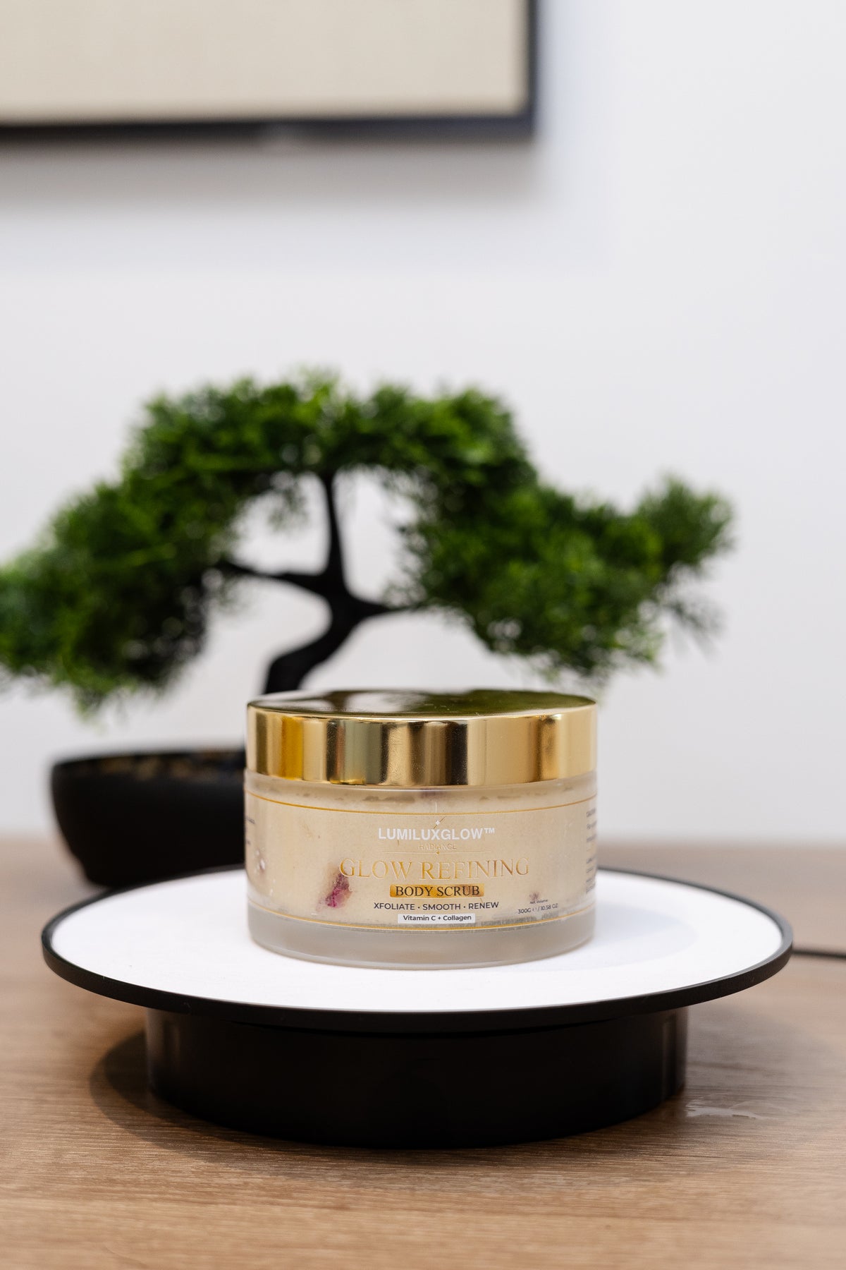 GLOW REFINING BODY SCRUB