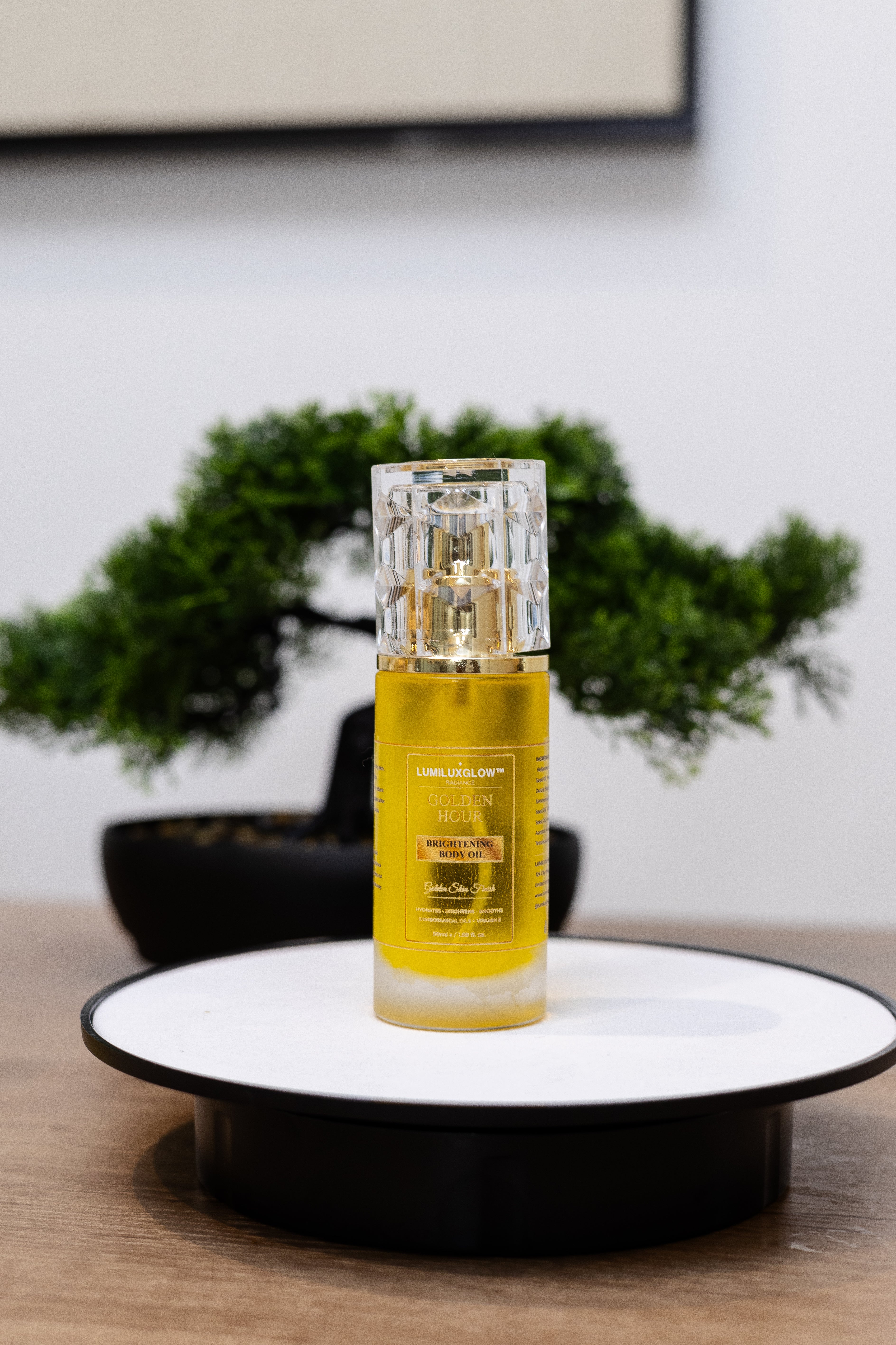 GOLDEN HOUR Brightening Body Oil